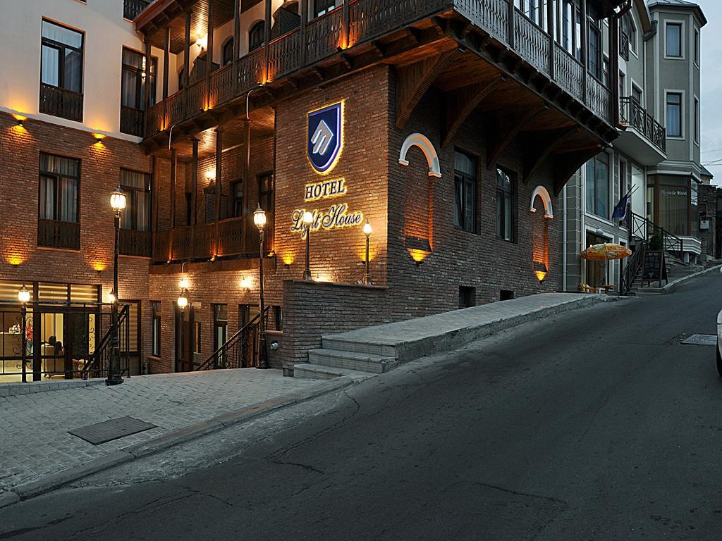Light House Old City Tbilisi ภายนอก รูปภาพ